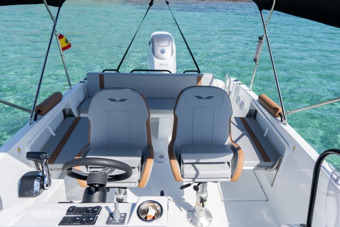 Private 4-hour boat trip, the most fun option!