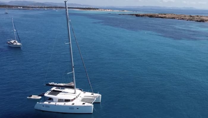Catamaran Ibiza en Formentera 8 uur ontsnappen