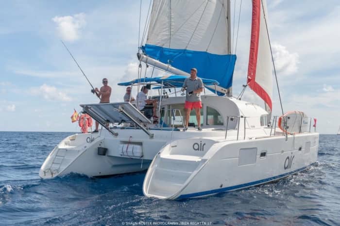 A private catamaran to go to Formentera