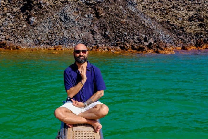 Enjoy a full day on a motorboat in Santorini