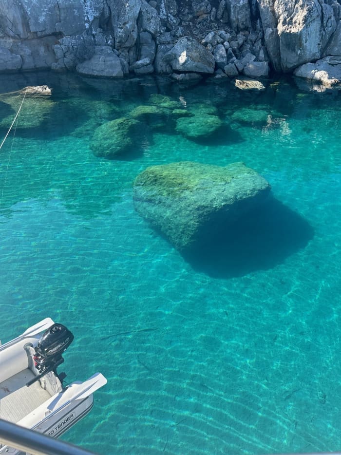 Sail with the Gods: One day to discover Aegina, Agistri and Moni on a motorboat