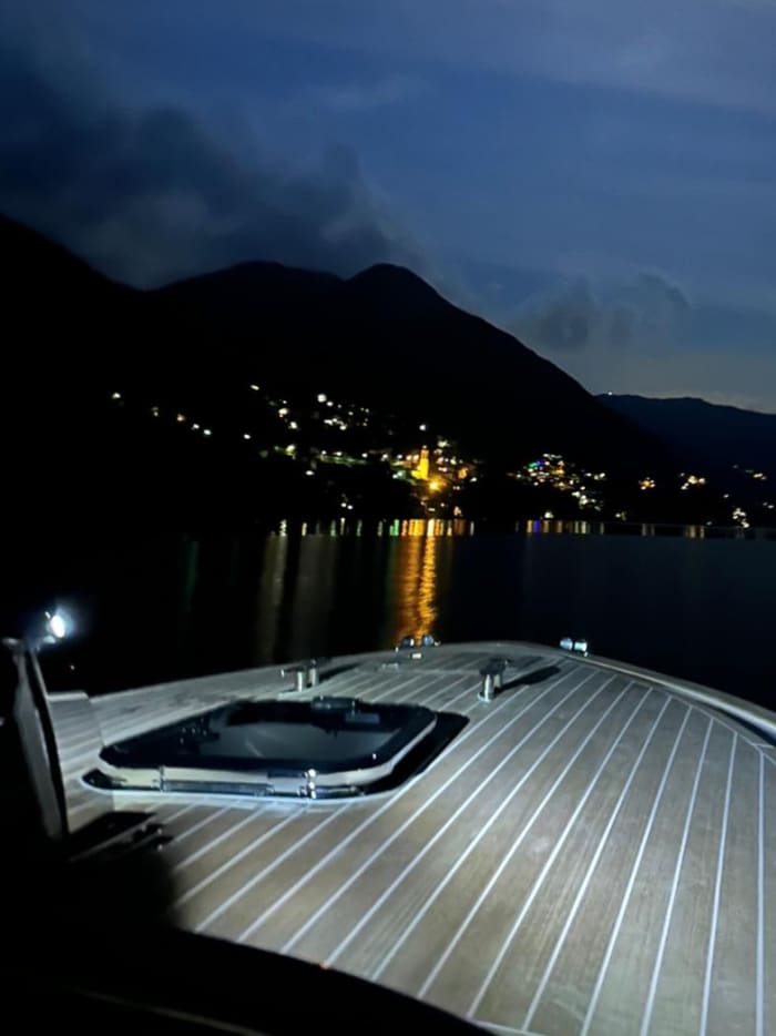 Vanuit Menaggio, aan het majestueuze Comomeer: een luxe cruise van 4 uur