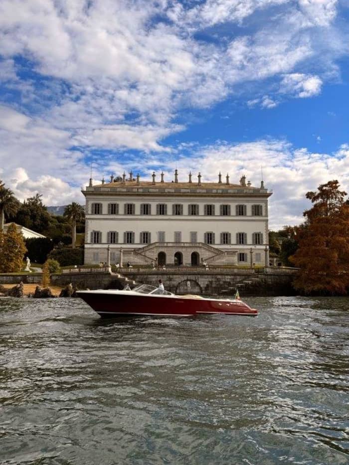 Eine 6-stündige Reise auf dem Comer See: Bezaubernde Küsten und verborgene Schätze