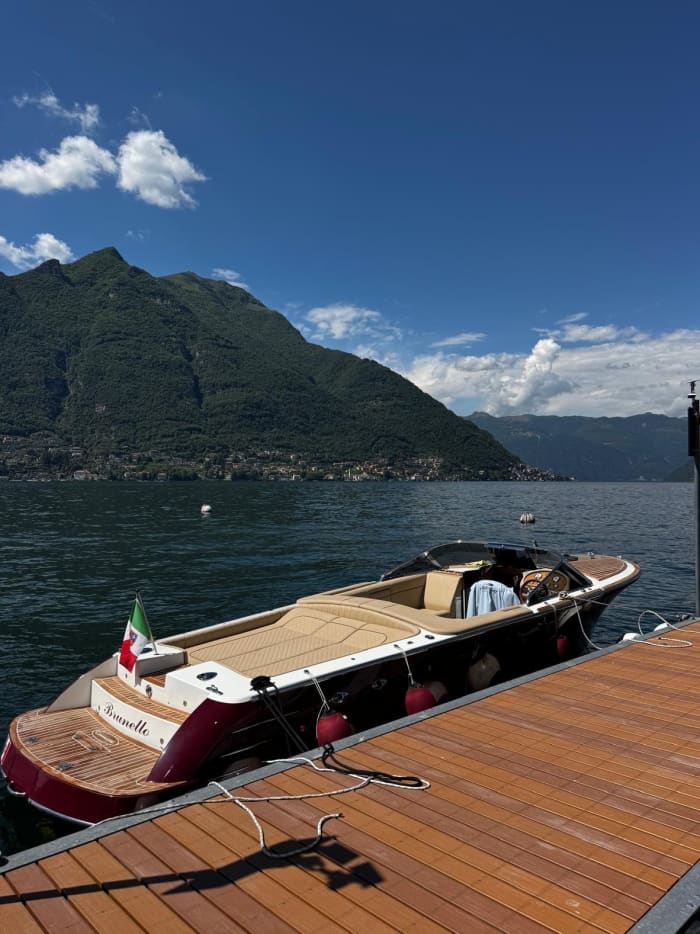 Vanuit Menaggio, aan het majestueuze Comomeer: een luxe cruise van 4 uur