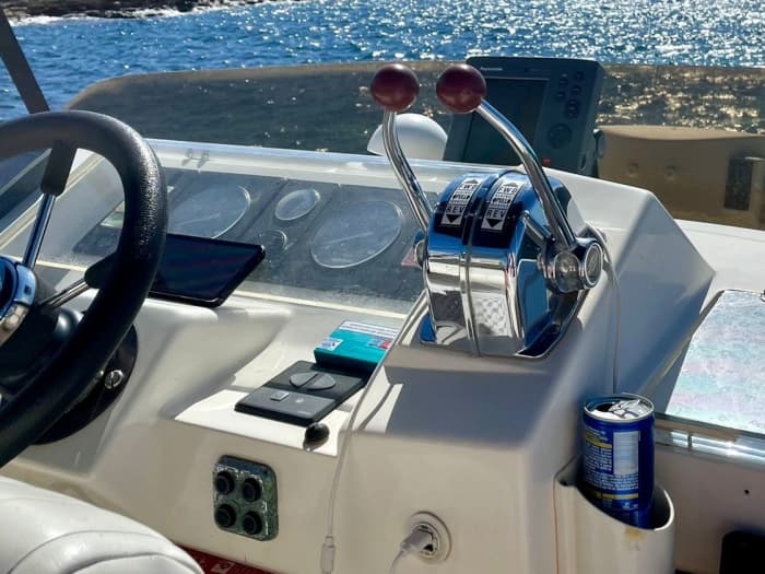 Drinks included!!! 7-hour private boat trip along Mallorca's most beautiful coastline with a motorboat