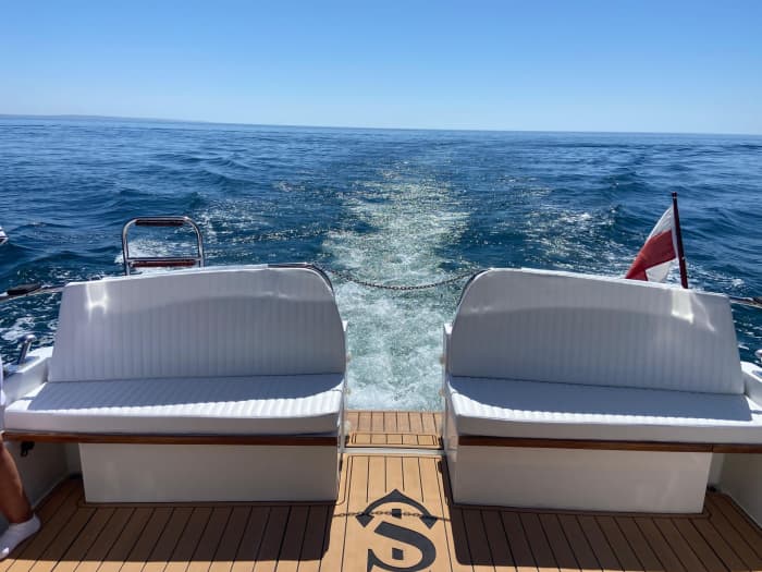 A Peaceful 4-Hour Escape at Sea — Private, Calm & Effortless in Portimão