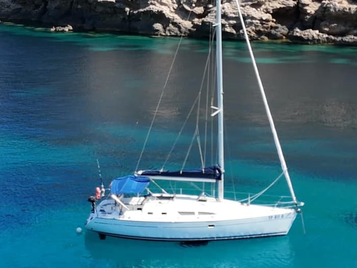 Spend 8 hours sailing around Barcelona on a sailboat