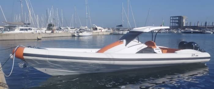 Einen Tag lang Nettuno entdecken: Das wahre Dolce Vita auf einem Motorboot
