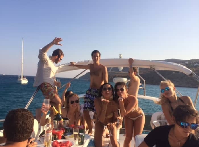 Explorez Mykonos par la mer : excursion de 5 heures sur la côte sud