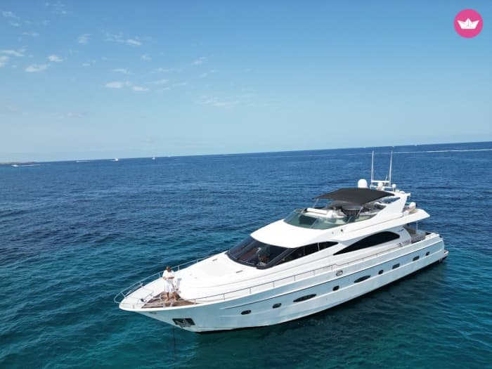 4-stündige Yachtkreuzfahrt Barcelona