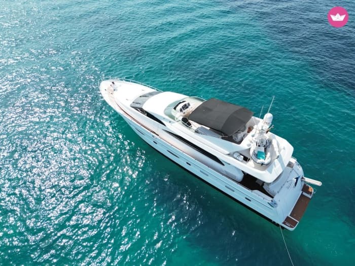 4-stündige Yachtkreuzfahrt Barcelona