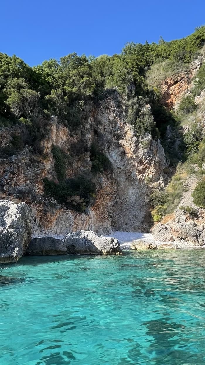 Private  Pirates Cave Tour, Beaches, Swimming & Snorkeling – 3 Hour Exclusive Tour