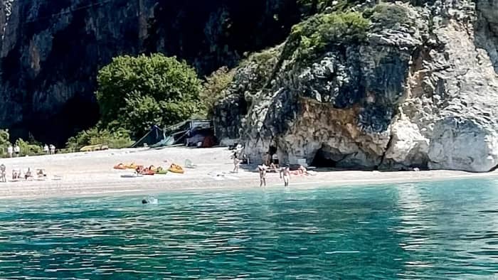 Gramma Bay Private Tour – A Day of Coastal Exploration and Relaxation