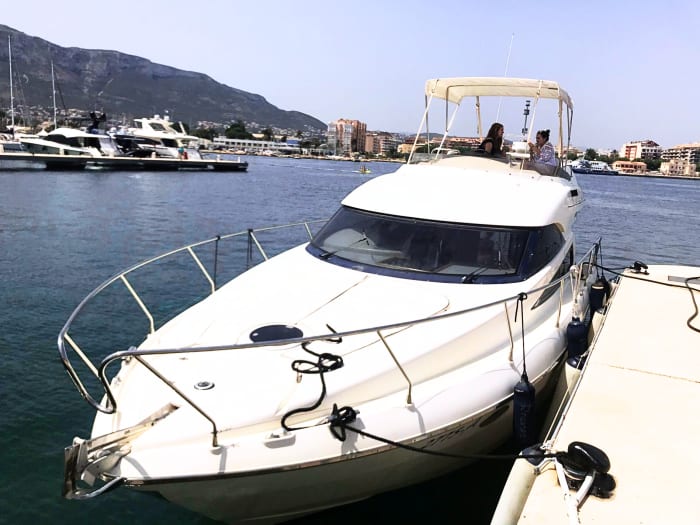 Luxury Astondoa 39 Yacht Experience in Denia