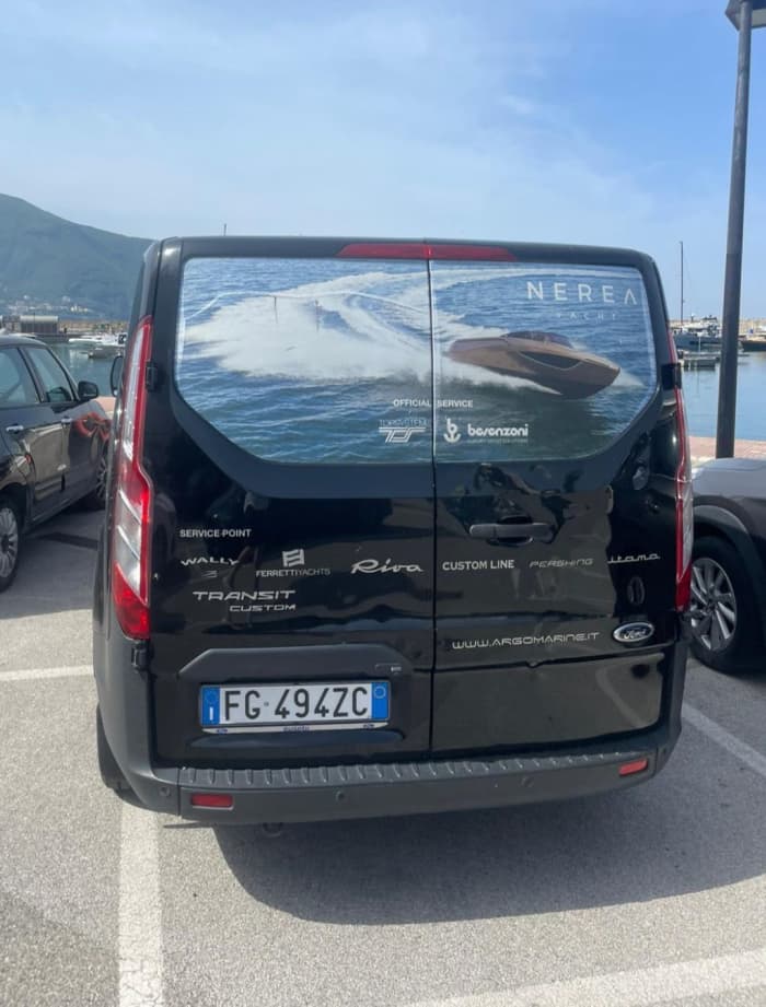 En dag att upptäcka Neapel: Den sanna Dolce Vita på en motorbåt