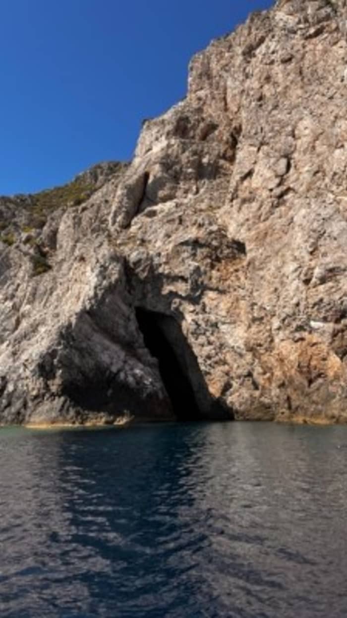 De Supetar à la Grotte Bleue – Aventure privée de 9 heures
