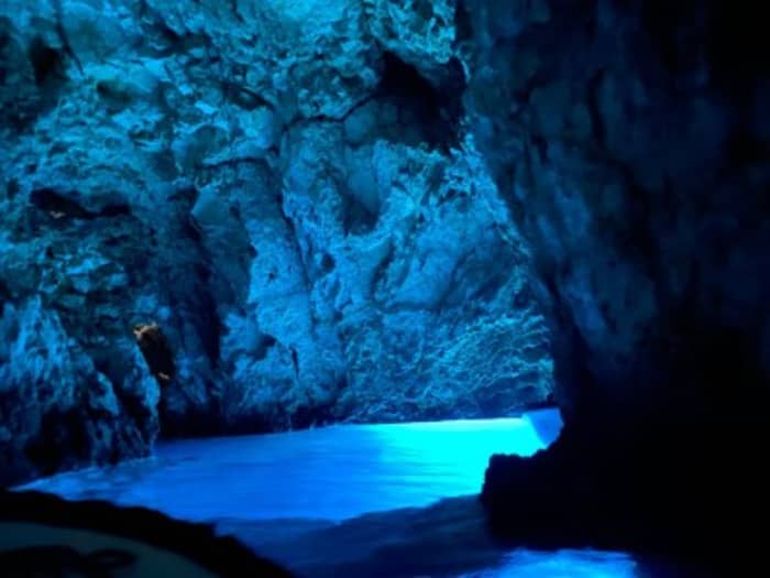 De Supetar à la Grotte Bleue – Aventure privée de 9 heures
