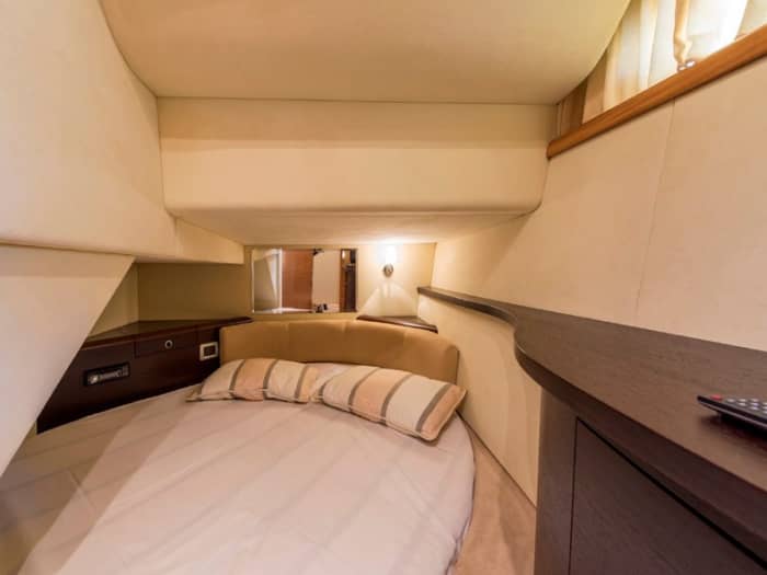 Enjoy some Heraklion luxury with a full day on a motor yacht
