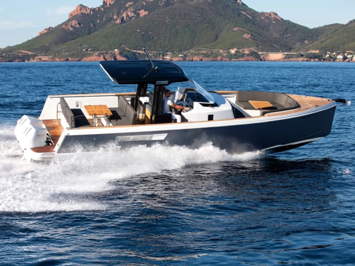 Relax on a 3.5-hour boat trip to Beaulieu-sur-Mer