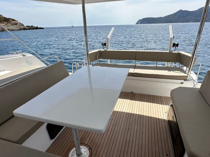 Ibiza Katamaran-Charter (8 Stunden) – Tagesausflug