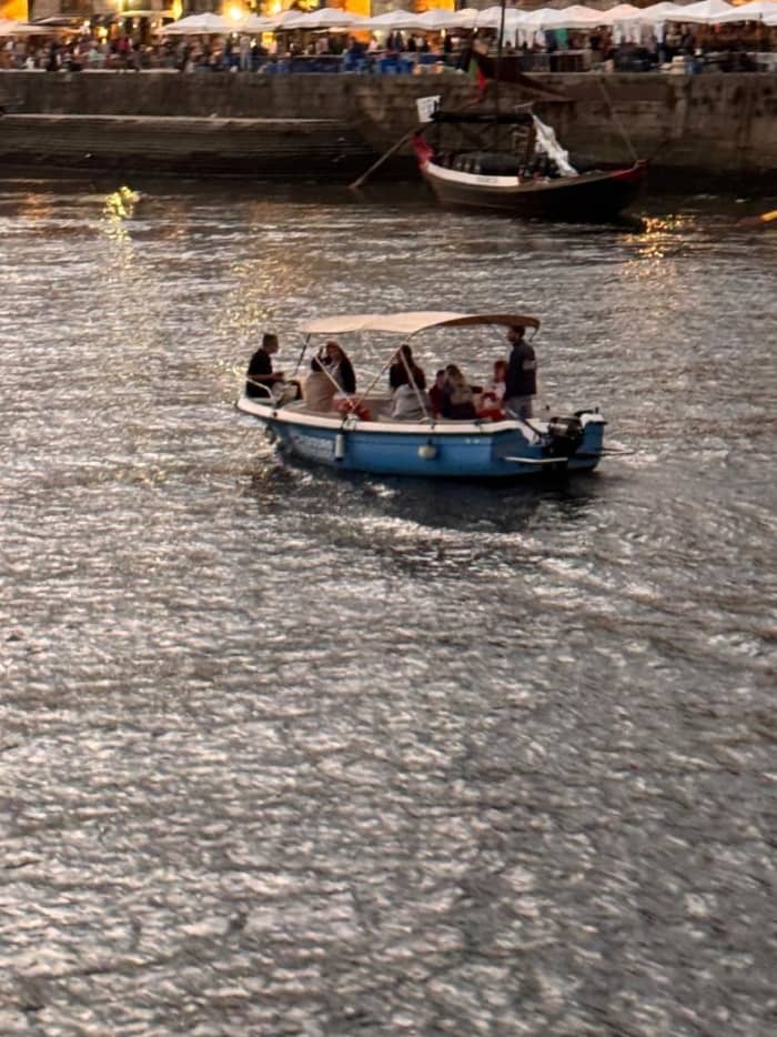Paseo en barco en Oporto, por el río Duero hasta los 7 puentes.