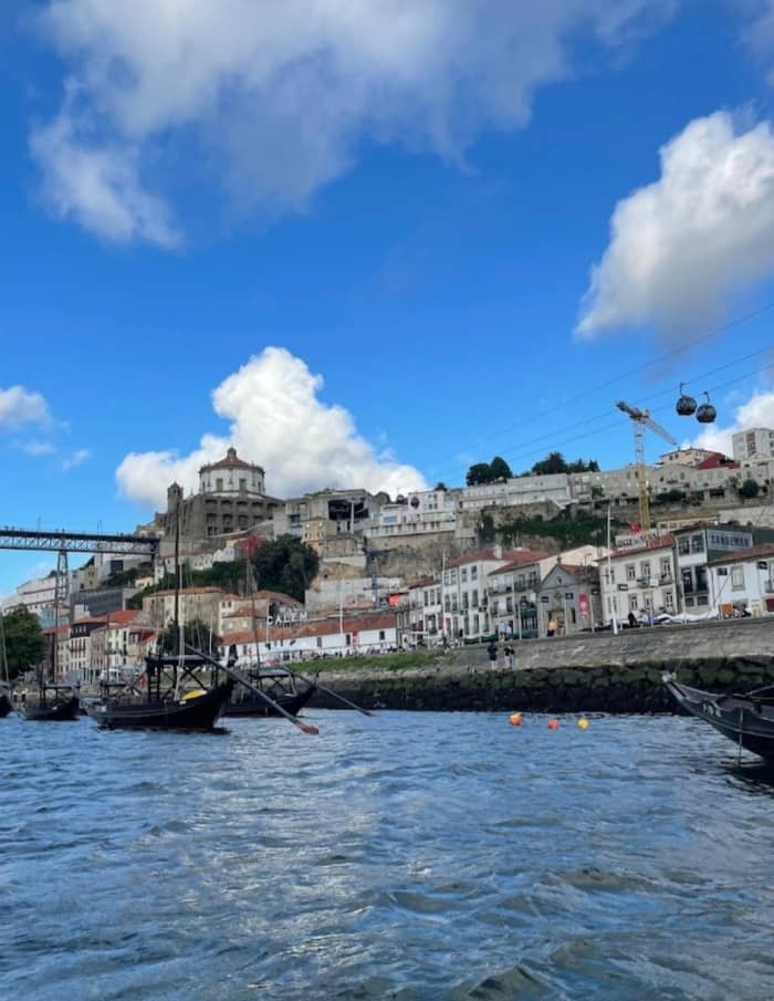 Paseo en barco en Oporto, por el río Duero hasta los 7 puentes.
