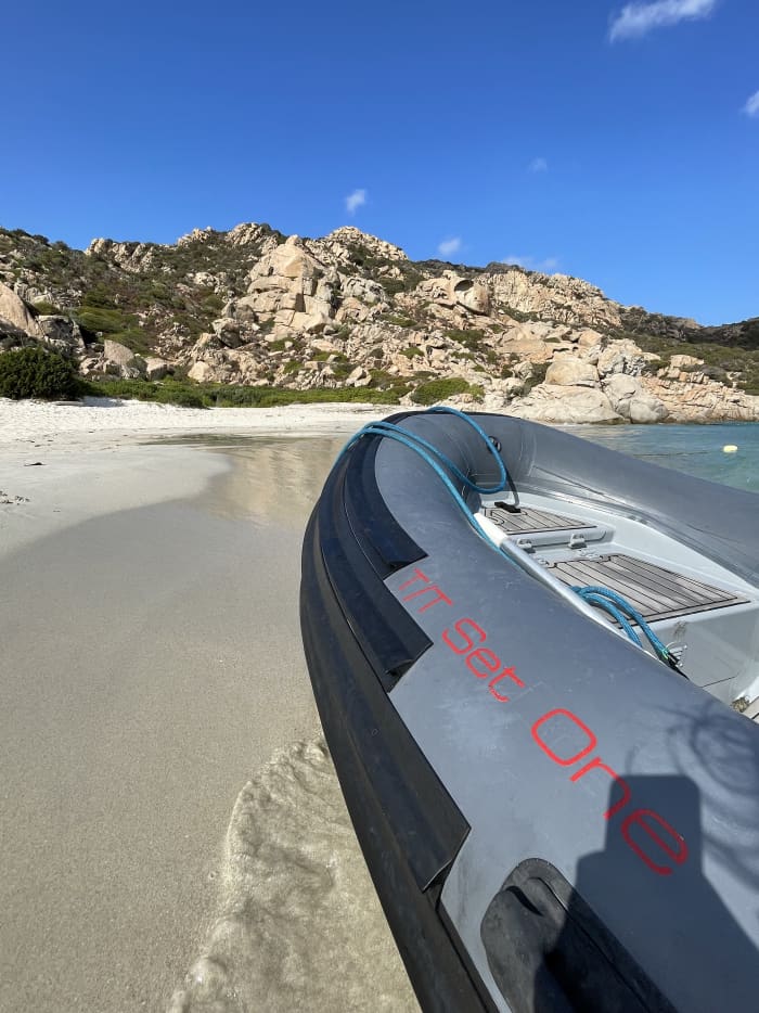 CAT YACHT DE LUXE DE 20 MÈTRES