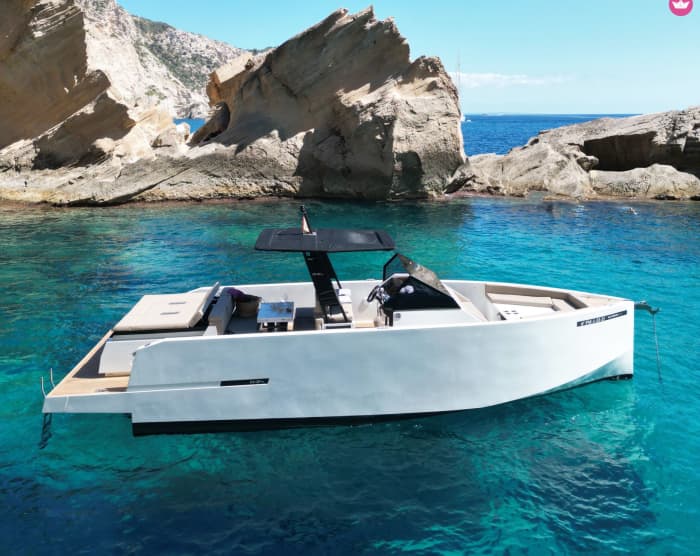 Balearic beauty: Exclusive Formentera excursion - 8-hour day charter