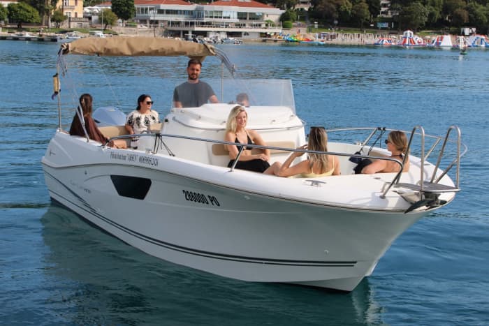 Scenic Boat Adventure Along the Istrian Coast