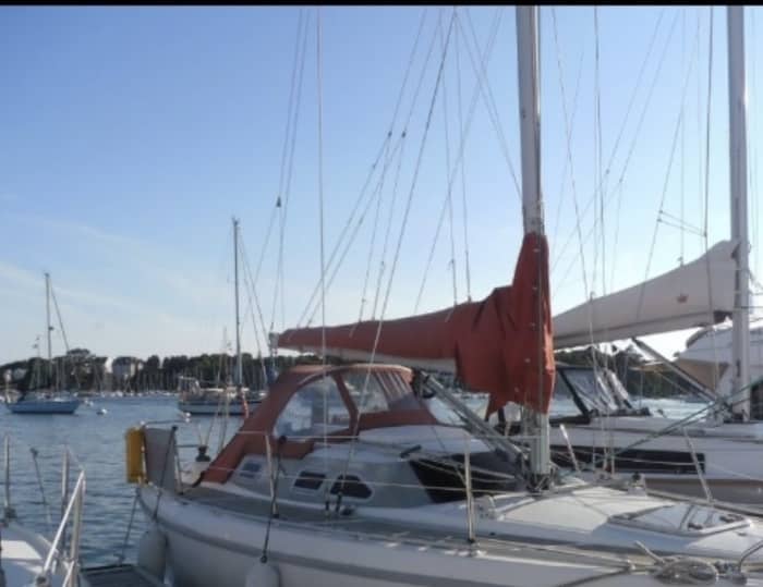 Spędź dzień na morzu w Port-Louis na żaglówce