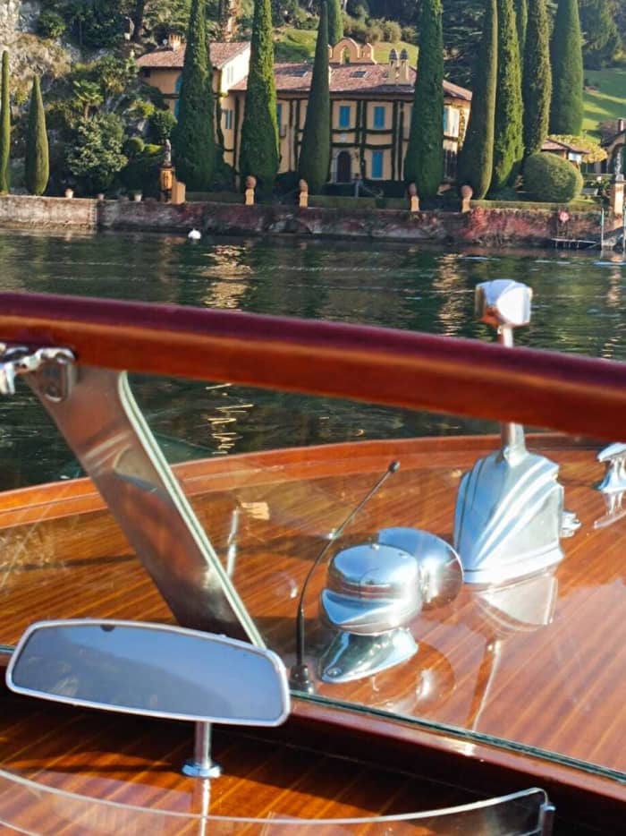 Your private motorboat for a day around Lake Como