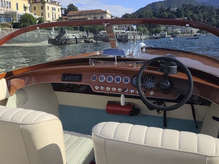 Your private motorboat for a day around Lake Como