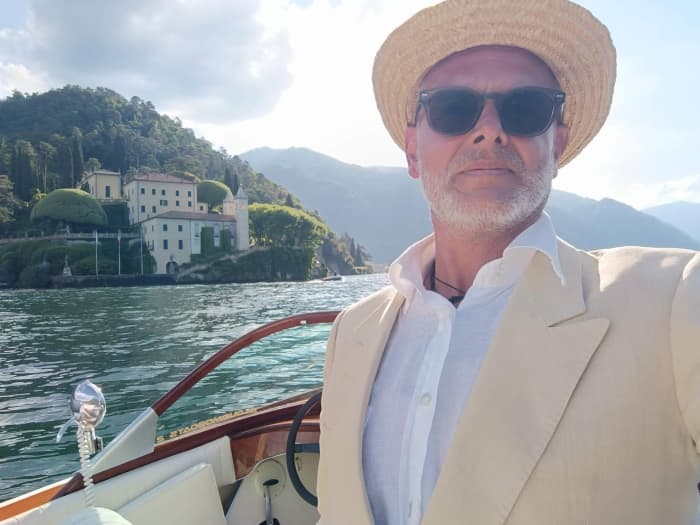 Your private motorboat for a day around Lake Como