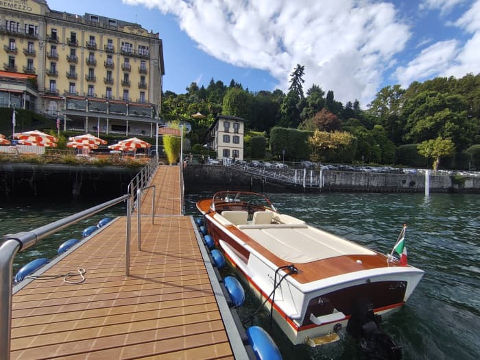 Your private motorboat for a day around Lake Como