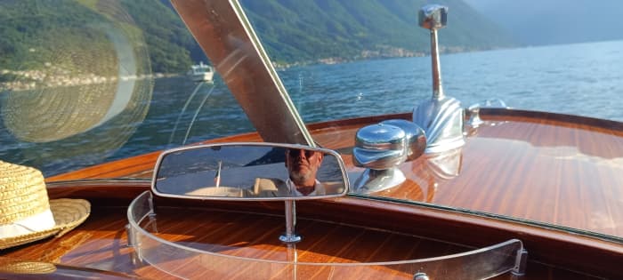 Your private motorboat for a day around Lake Como