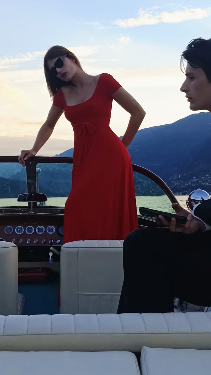 Your private motorboat for a day around Lake Como