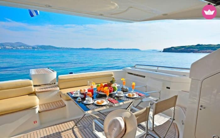 Half-Day Local Tour from Monaco on a Yacht