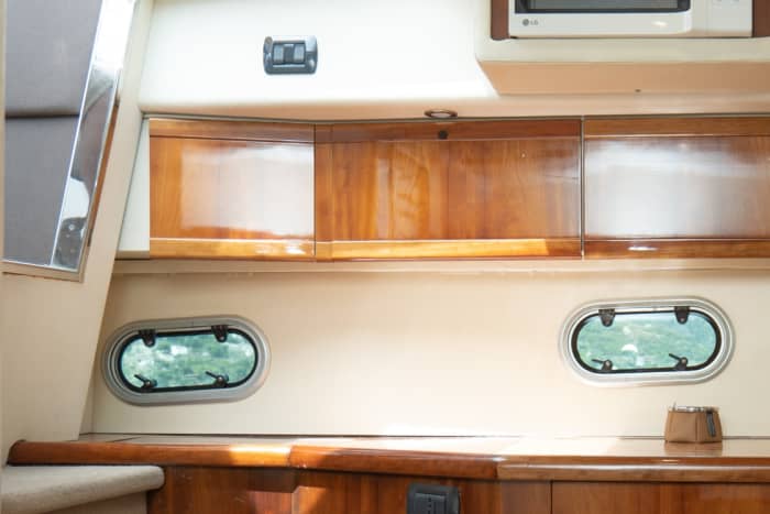 Jouw dag in Salerno: huur een motorboot voor een dag vol ontdekkingen.