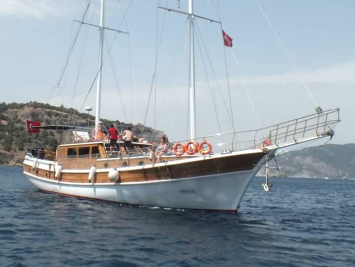 Marmaris Dagcruise – 7-uur durende tour naar Paradise Island & Kumlubük Beach