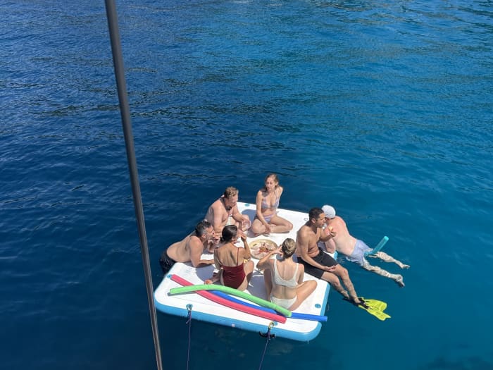 Crociera in catamarano – Cap d’Antibes e le acque turchesi della Costa Azzurra