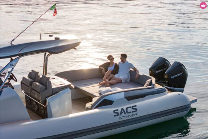 Full day - Italian Luxury and Performance at Sea