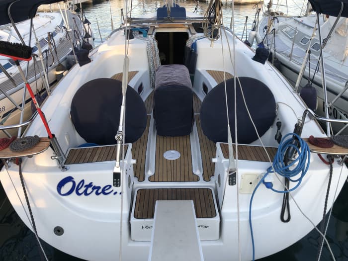 Genießen Sie einen ganzen Tag Segeln in Lavagna im Golf von Tigulio auf einem Segelboot.