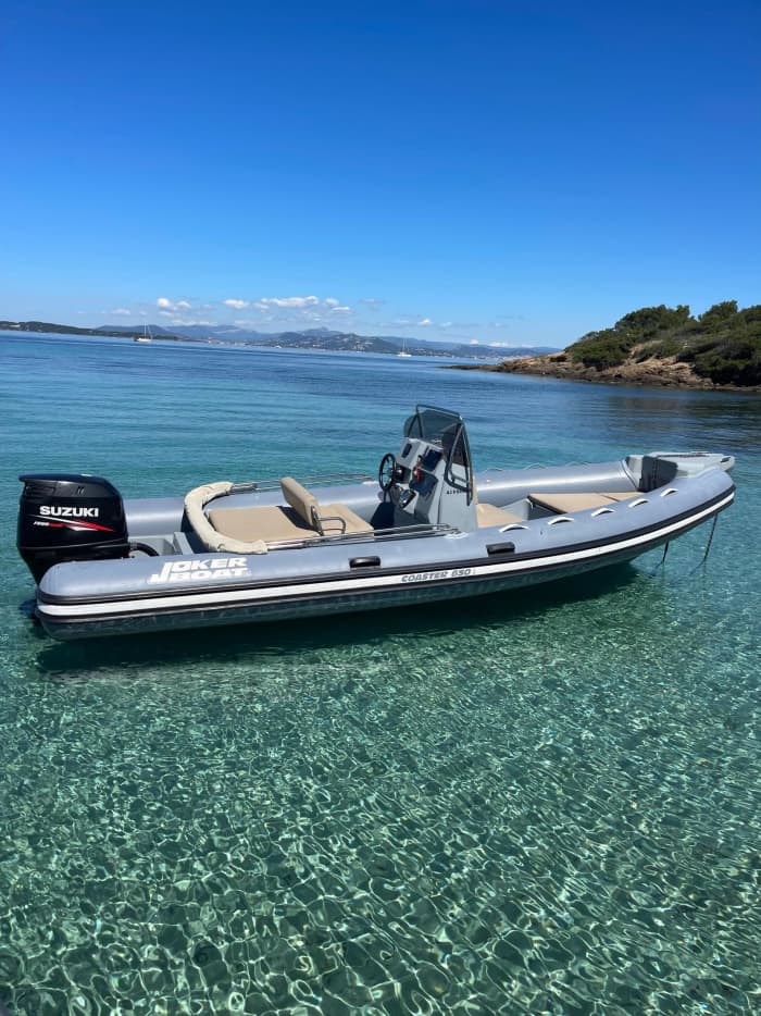 A day in Antibes on a motorboat