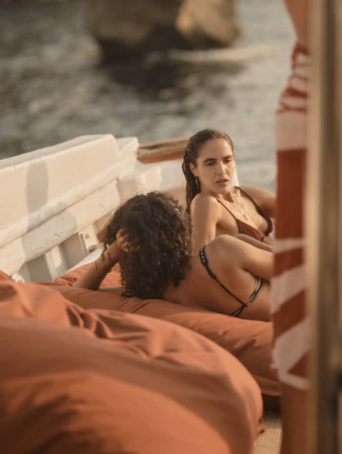 Party with Oysters – 2-Hour Coastal Cruise & Sea Delights by Islas Medas