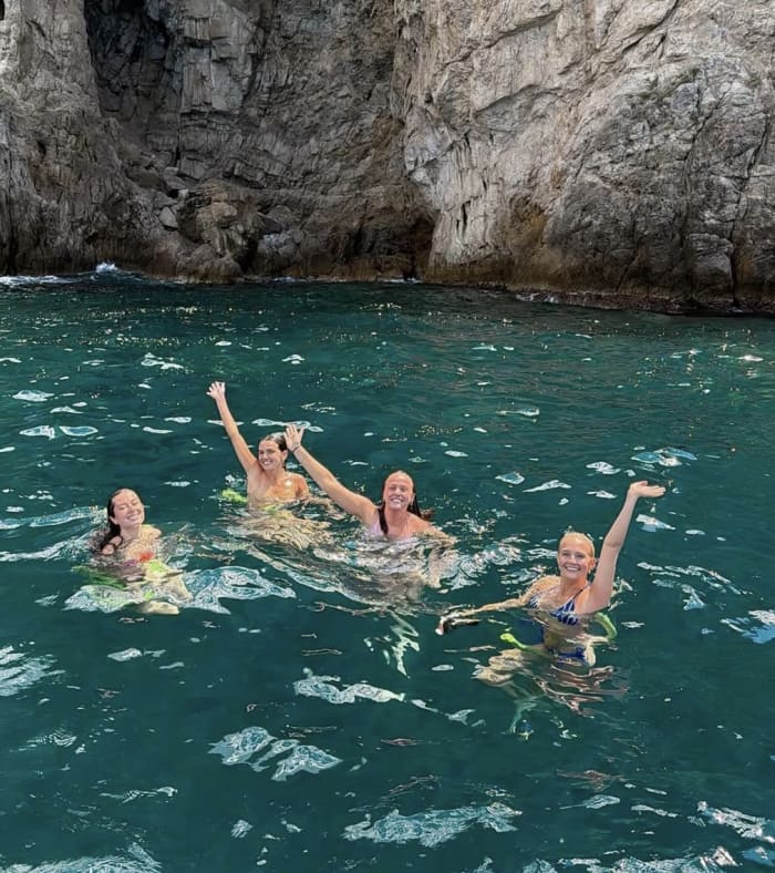 Discover Dubrovnik: Full-Day Adventure to 3 Islands, Hidden Beaches, and the Blue & Green Caves