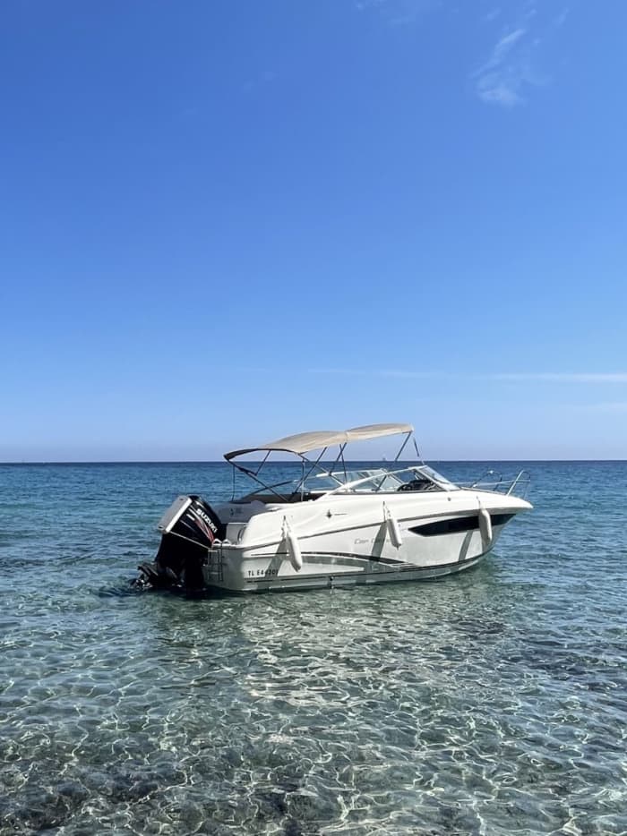Een magische dag in Cavalaire-sur-Mer op een motorboot.