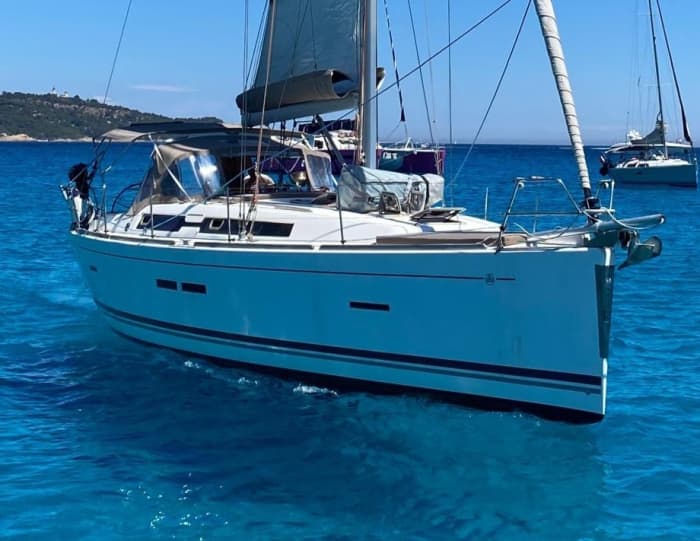 A relaxing day, sailing on a 12m sailboat