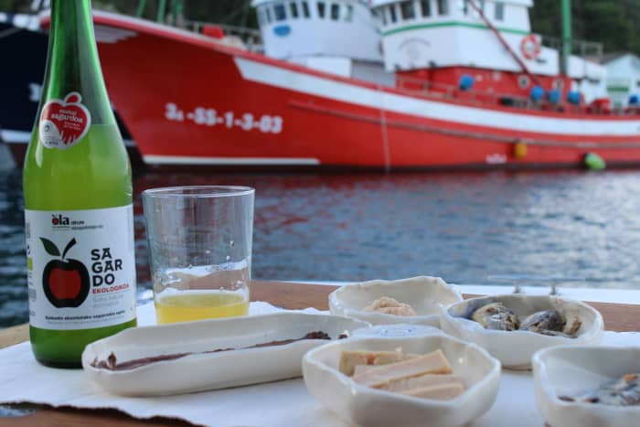Hondarribia: Geschichte und kulinarische Genüsse auf See