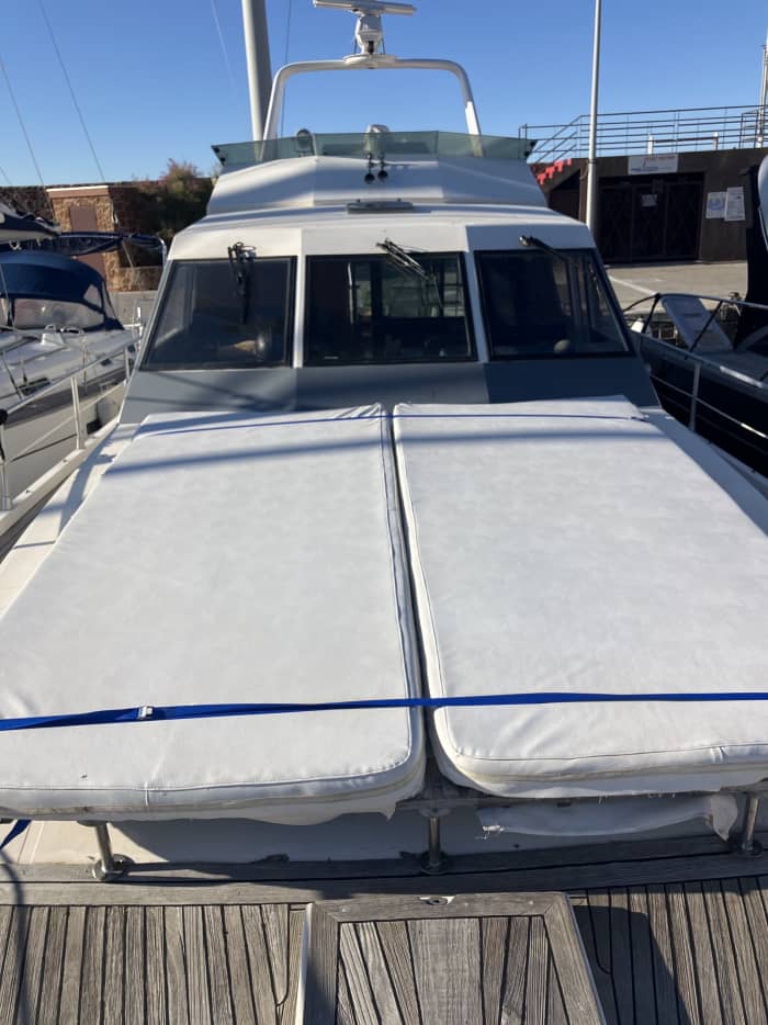 Découvrez le golfe Juan lors d'une excursion d'une journée en bateau à moteur.