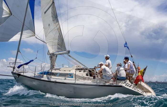 Excursión de día completo en velero por el municipio de El Puerto de Santa María.